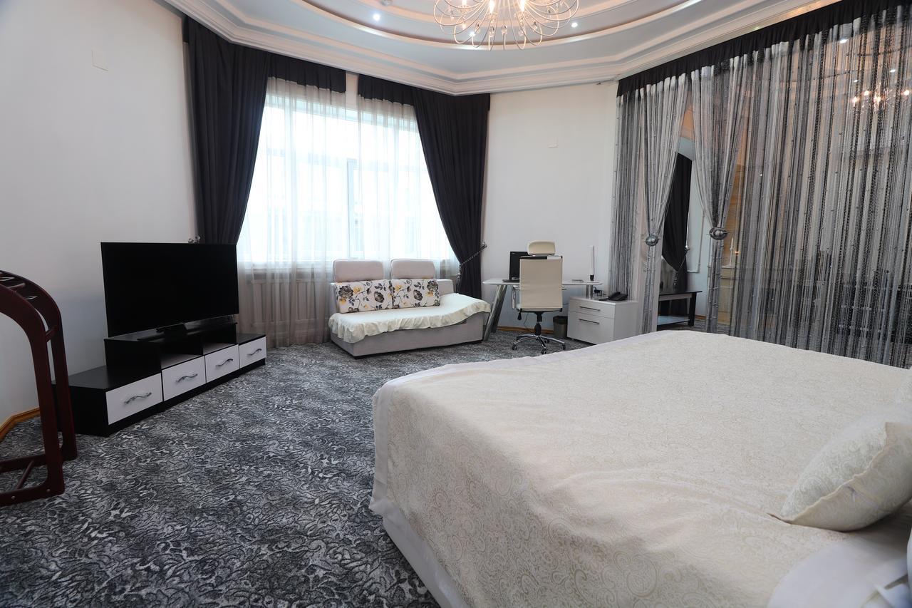 Lotte Palace Doesjanbe Buitenkant foto
